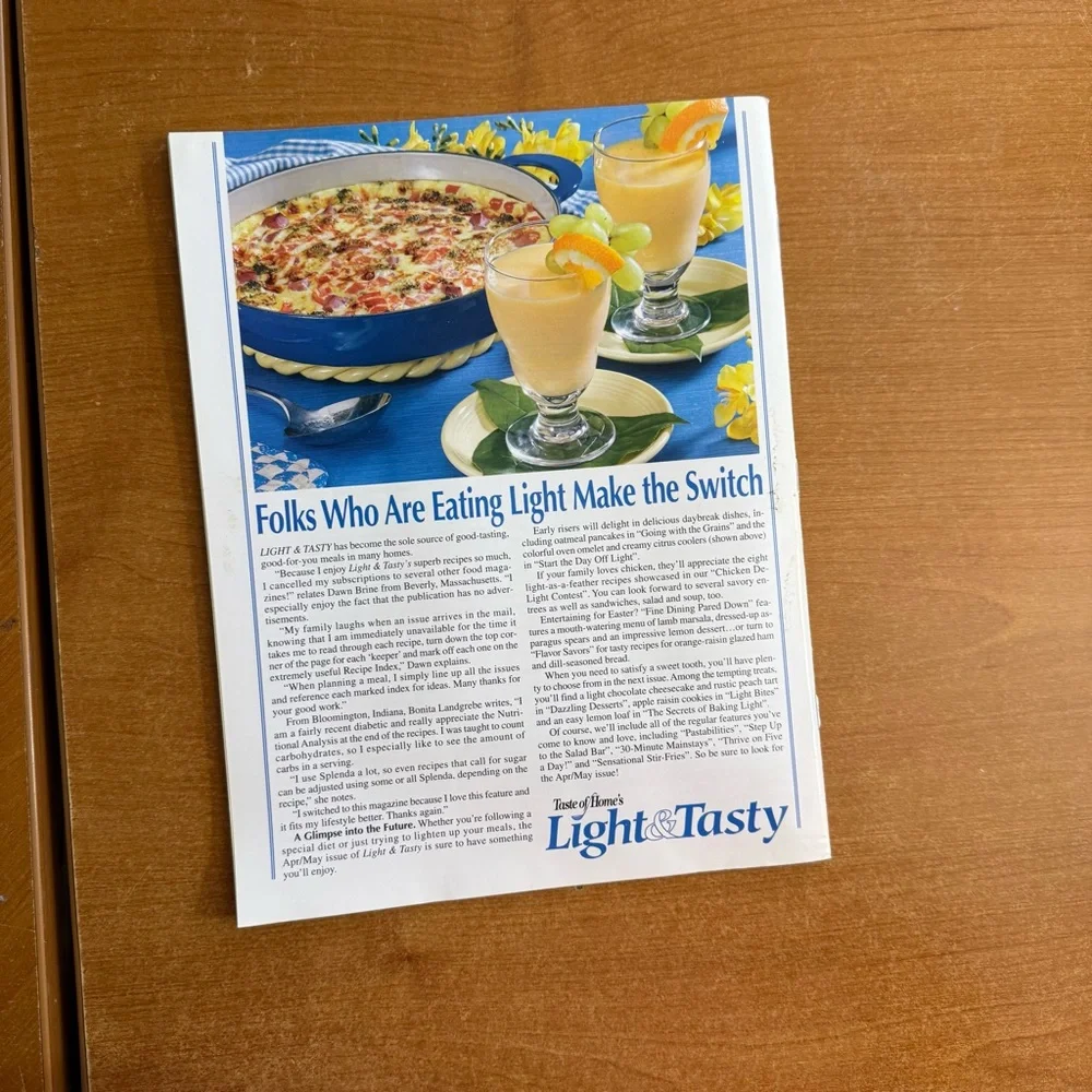Taste of Home‎ Light & Tasty Cookbook with Green and Red Accents